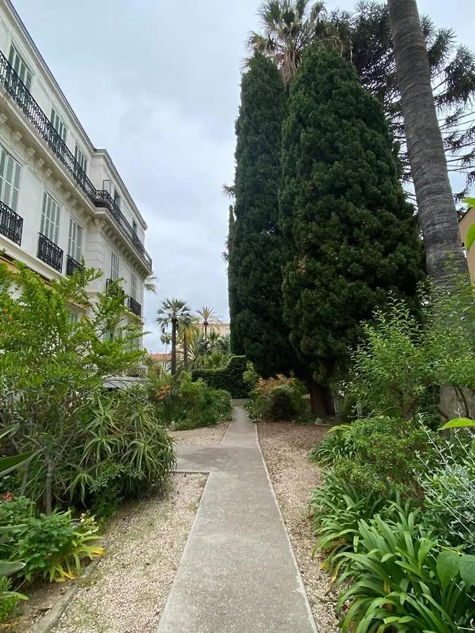 Apartment Pavillon D'Angleterre Au Coeur De La Ville Menton France