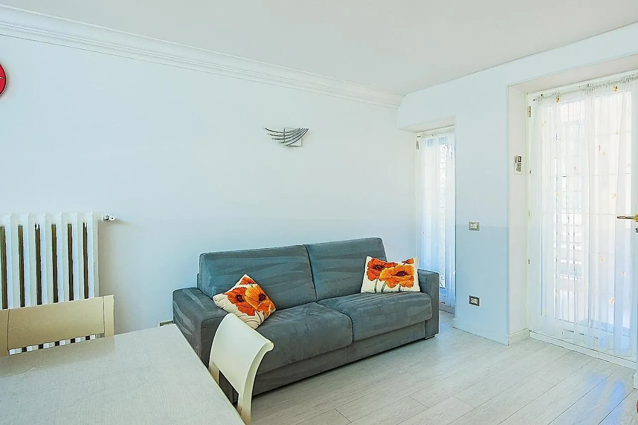 Pavillon D'Angleterre Au Coeur De La Ville Menton Apartment
