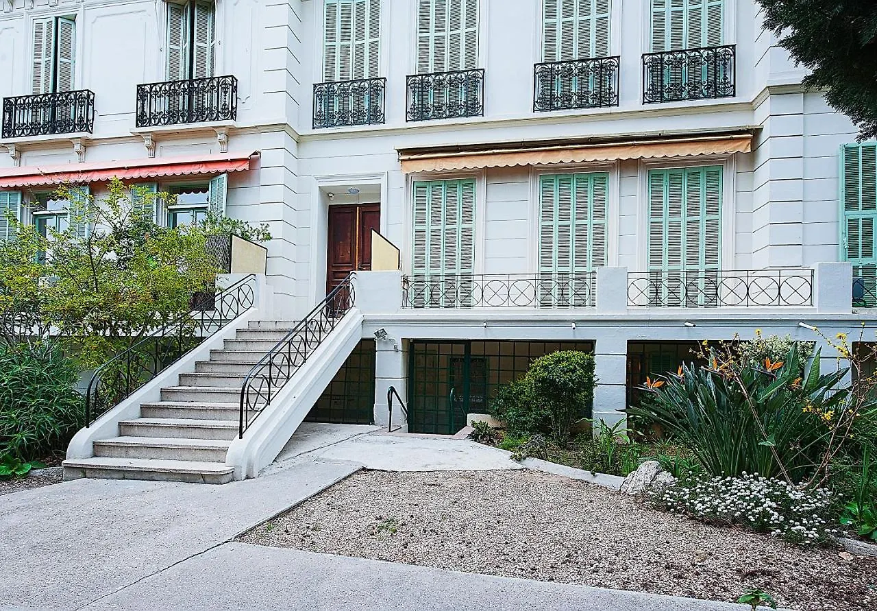 Pavillon D'Angleterre Au Coeur De La Ville Menton France